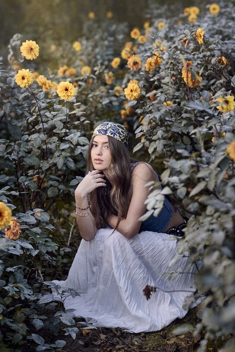 Sesión de fotos de 15 al aire libre, estética romántica y bohemia
