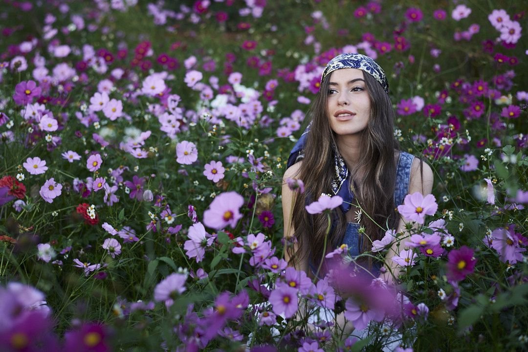 Sesión de 15 personalizada, fotos naturales con estética bohemia