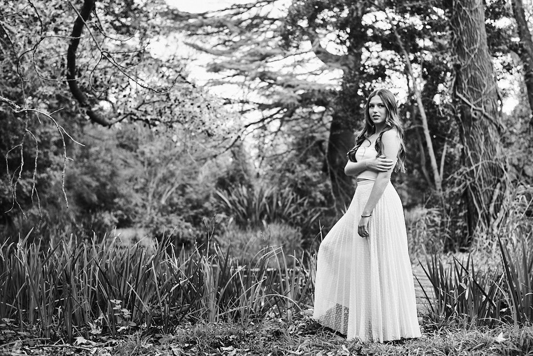 Fotos de 15 años estilo editorial en naturaleza, producción argentina para clientes de Nordelta y Pilar.
