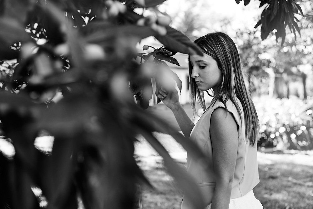 Sesión de fotos de 15 años en Córdoba, fotógrafa especializada en retratos editoriales para quinceañeras