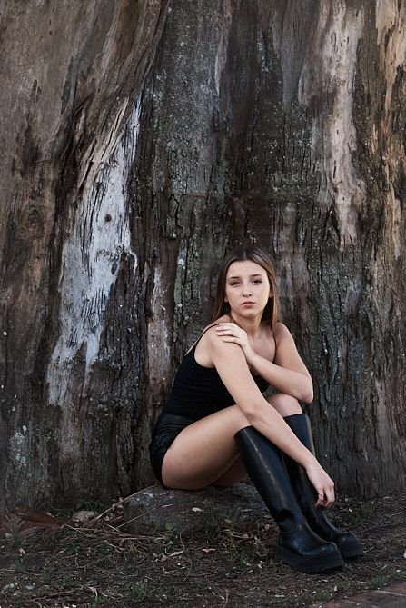 Fotos de 15 años profesionales en Pascanas, estilo editorial y mirada artística para recuerdos únicos